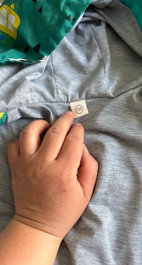 Renkli Baskılı Erkek Çocuk Kapüşonlu Yağmurluk - Görsel 5