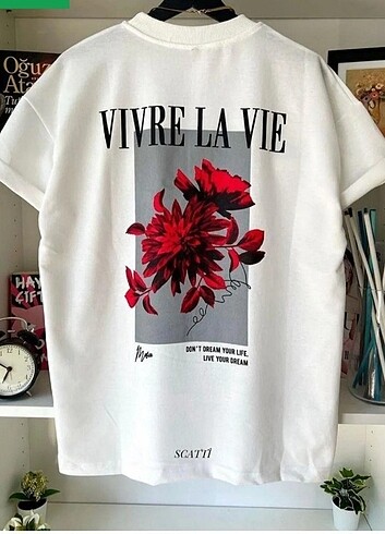 Unisex Beyaz Vivre La Vie Baskılı Oversize Tişört 