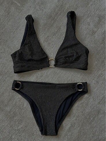 Simli bikini takımı