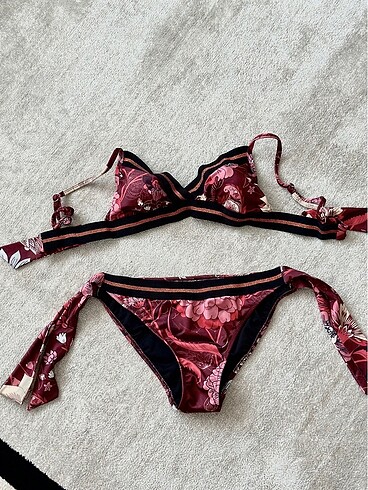Bikini takımı