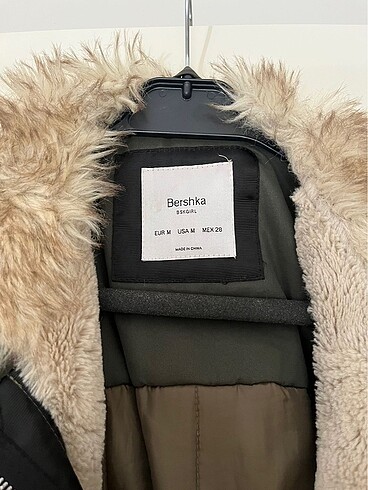 m Beden Bershka Haki Mont