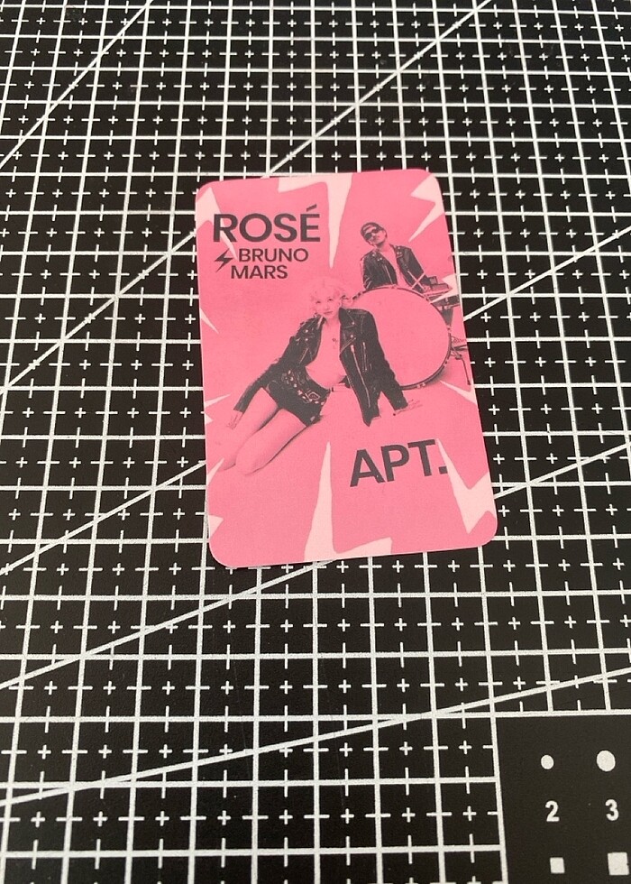 Rose bruno mars pc - Görsel 2