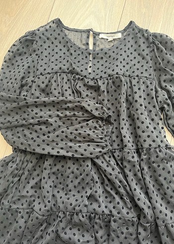 Fırfırlı Siyah Puantiyeli Mini Elbise - Görsel 3