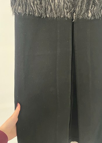 Siyah Uzun Kürklü Kadın Yelek - Görsel 4