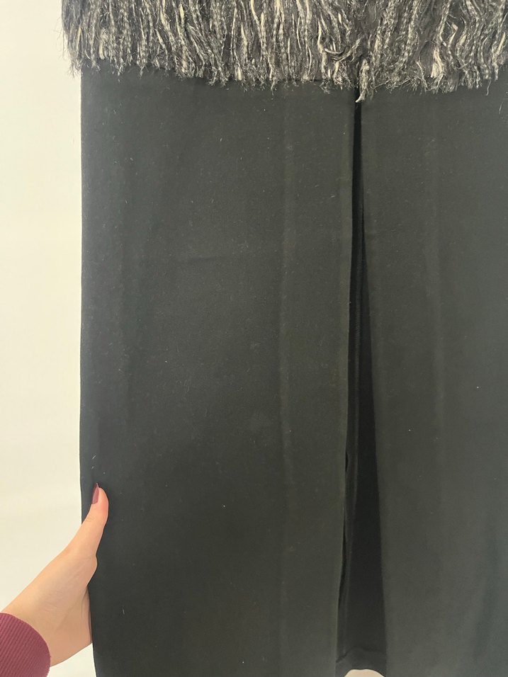 Siyah Uzun Kürklü Kadın Yelek - Görsel 4