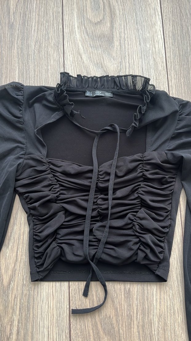 Şık Siyah büzgü model tül bluz - Görsel 2