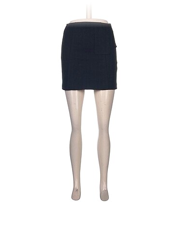 Bershka Mini Etek %70 İndirimli.