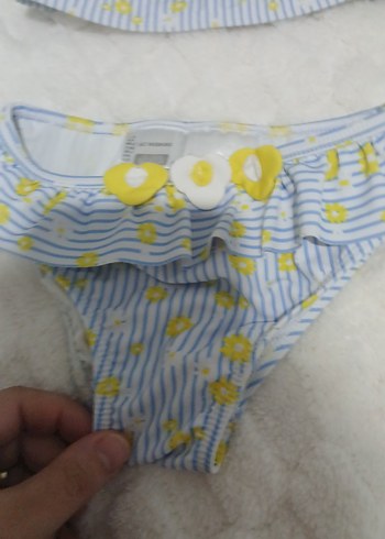 LC Waikiki Kız Çocuk Sarı Çiçekli Askılı Bikini
