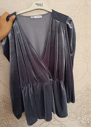 Gri Kadın V Yaka Uzun Kollu Bluz - Görsel 3