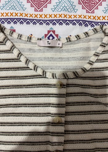 Çizgili Düğmeli Triko bluz - Görsel 2