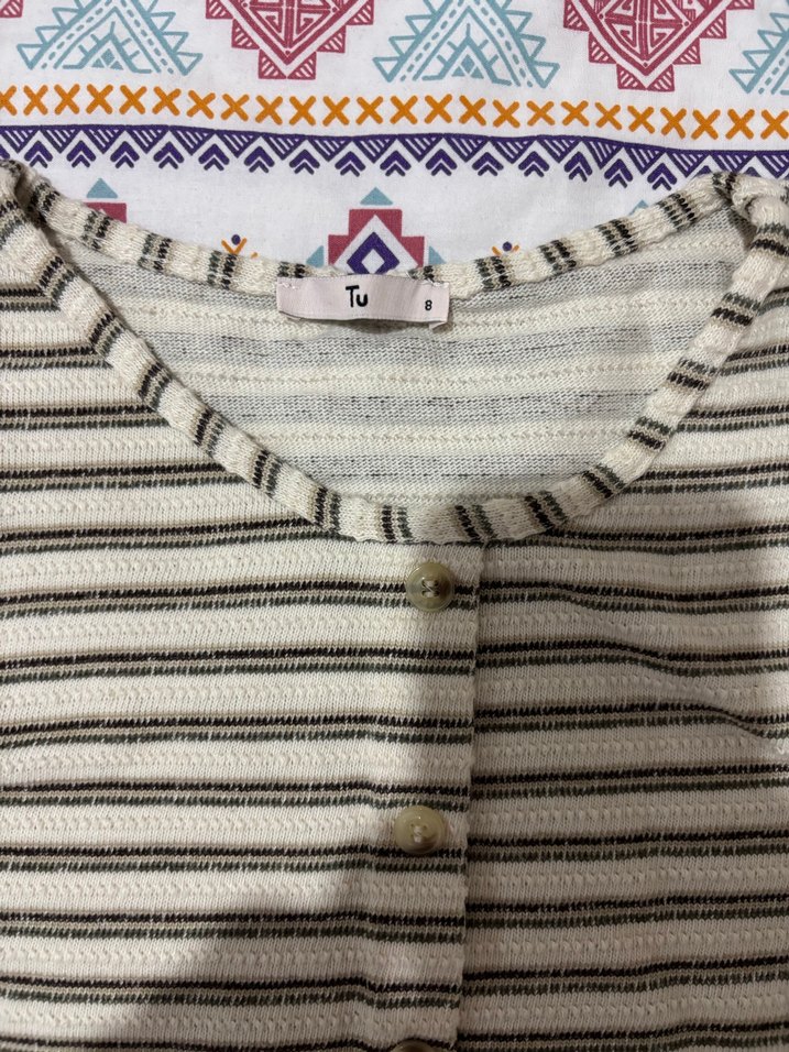 Çizgili Düğmeli Triko bluz - Görsel 2