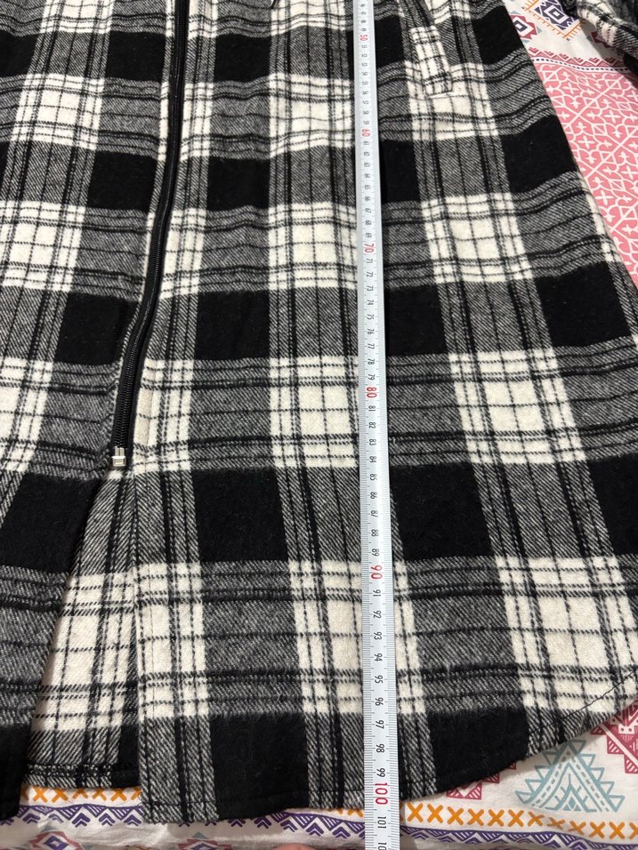 Gri Ekose Kapüşonlu Uzun Kaban - Görsel 2