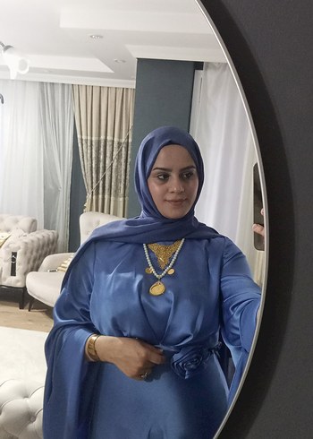 Mavi Uzun Drapeli Kadın Elbise 169 boy 80 kgye kadar oluyo - Görsel 5