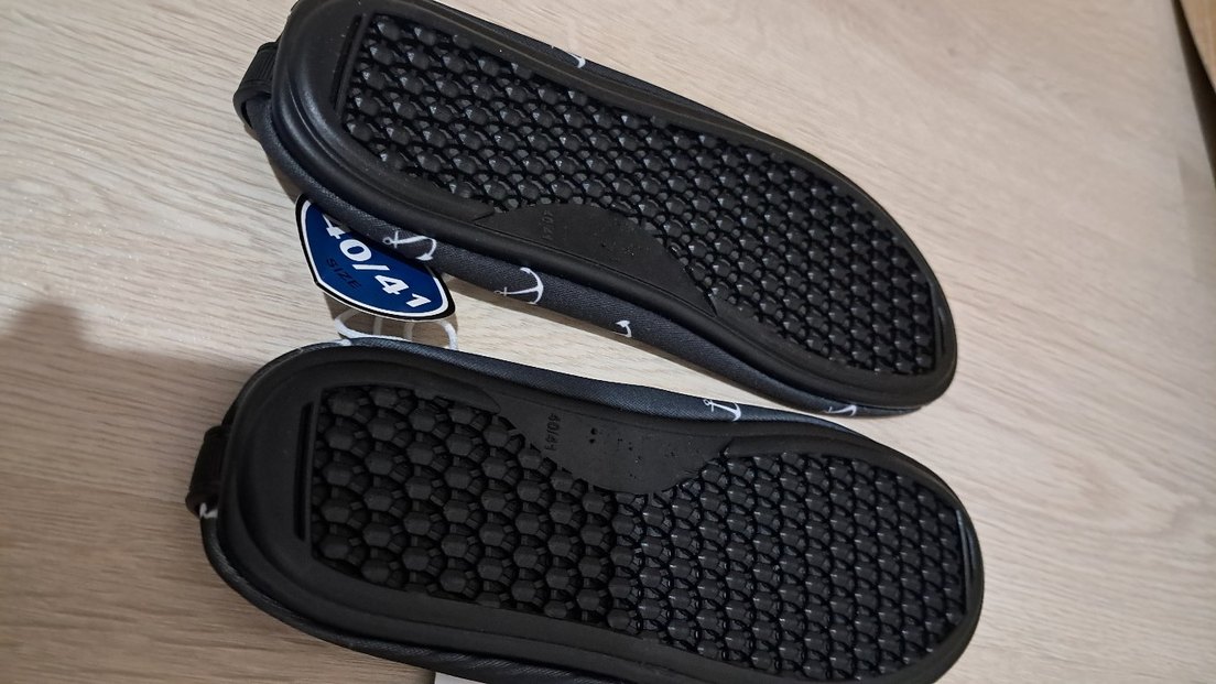 Peluche Unisex Deniz Ayakkabısı 40/41 Numara - Görsel 2