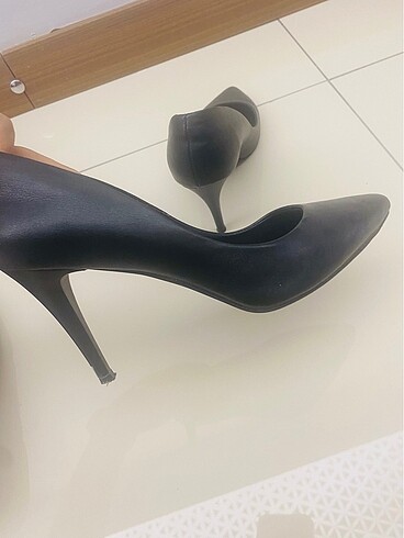 37 Beden Stiletto siyah ayakkabı