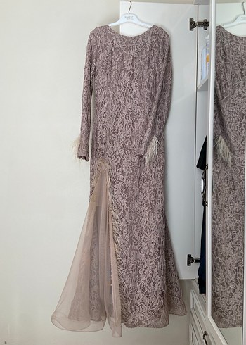 Uzun Kollu Bej Dantel Vintage Abiye Elbise