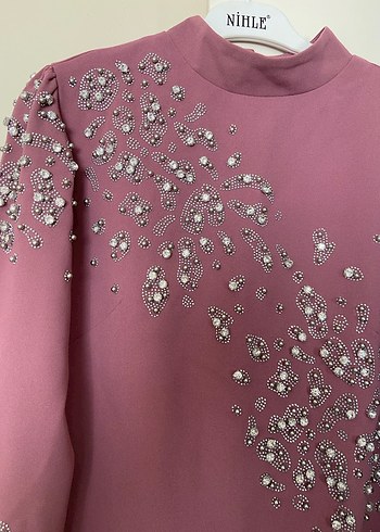 Pembe Payetli Nakışlı Uzun Kollu Abiye Elbise
