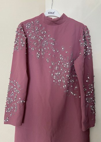 42 Beden Pembe Payetli Nakışlı Uzun Kollu Abiye Elbise
