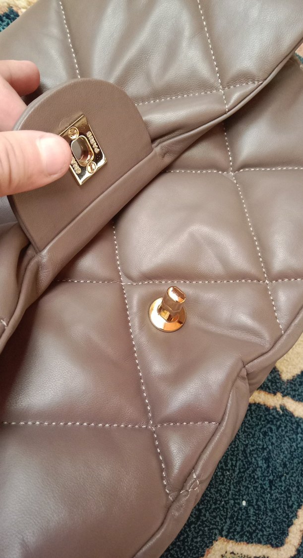 Bej Deri Kapitone Kadın Çanta - Görsel 4