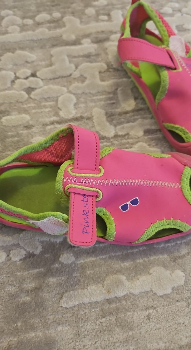 Kız Çocuk Pembe Velcro Bantlı Terlik - Görsel 2