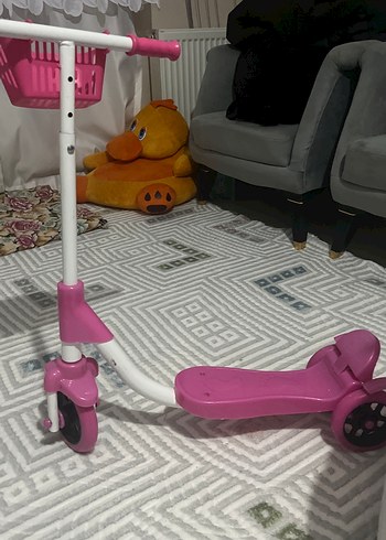 Pembe Çocuk Scooter'ı Sepetli - Görsel 2