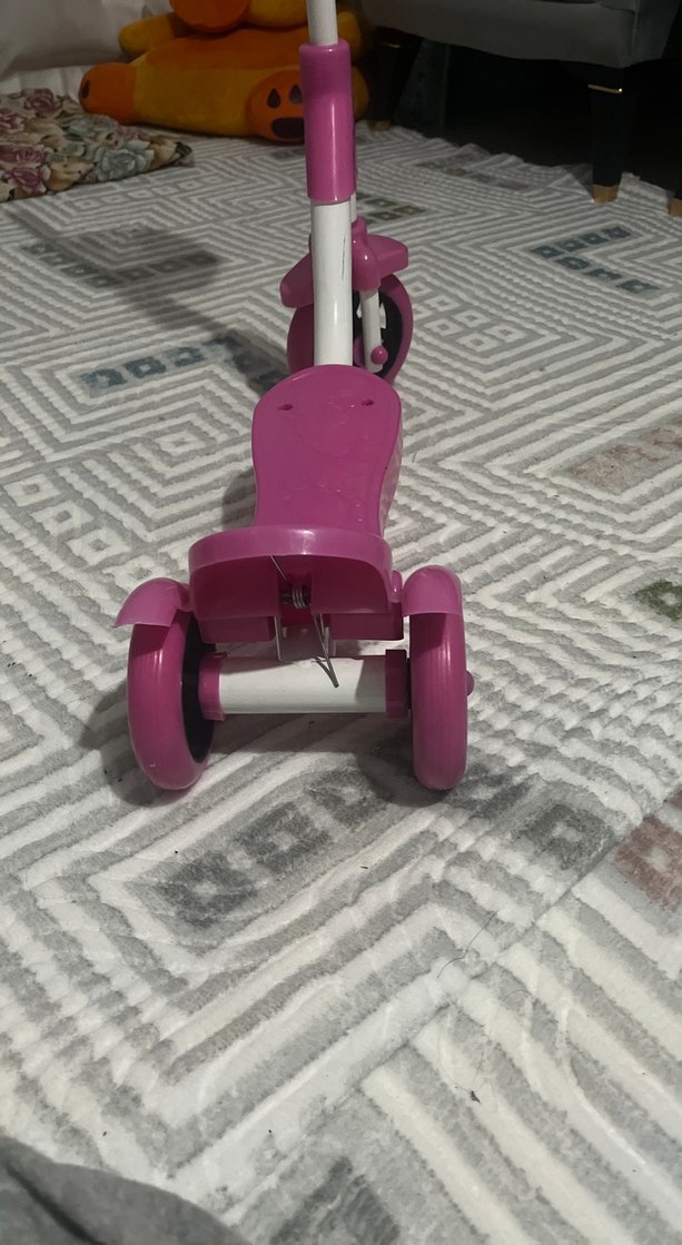 Pembe Çocuk Scooter'ı Sepetli - Görsel 3