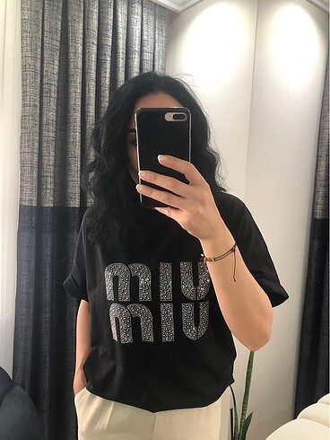 xl Beden T-shirt basıc oversize miu miu