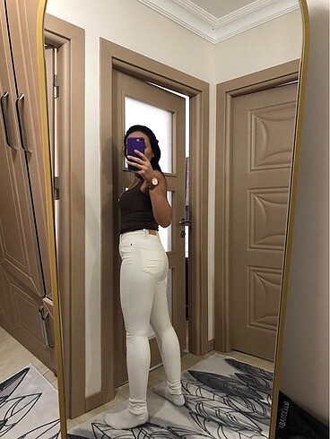 34 Beden Stradivarius dar paça jean