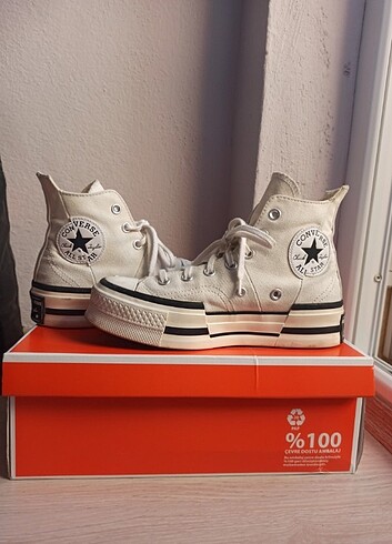 ???? Converse taylor chuck 70 plus