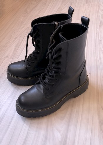 Diğer Sıyah martens postal bot