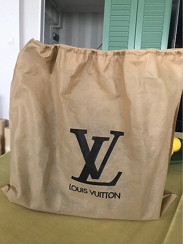 Louis Vuitton Çanta