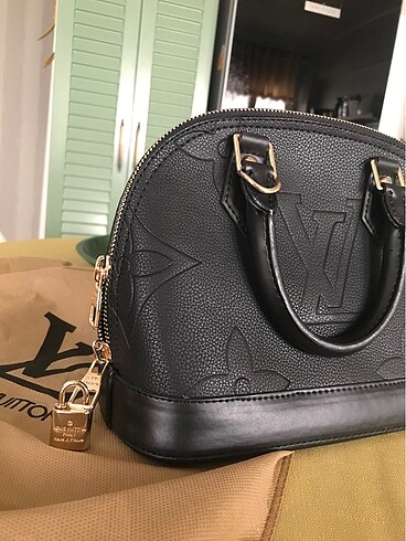 Louis Vuitton Louis Vuitton Çanta