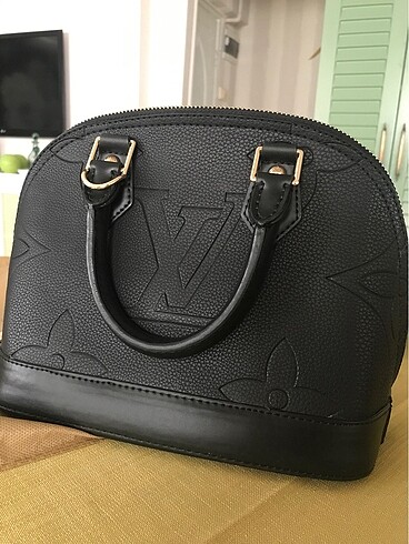 Beden Louis Vuitton Çanta
