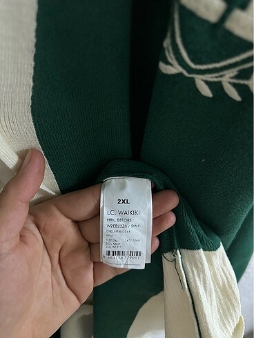 xxl Beden LC waıkıkı hırka