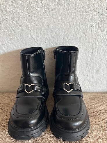 Zara bot