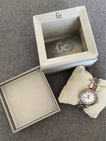 Gc Kadın Saati Mürdüm - Görsel 2