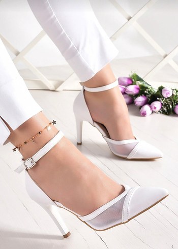 Beyaz Stiletto Topuklu Dantel Detaylı Kadın Ayakkabı - Görsel 2