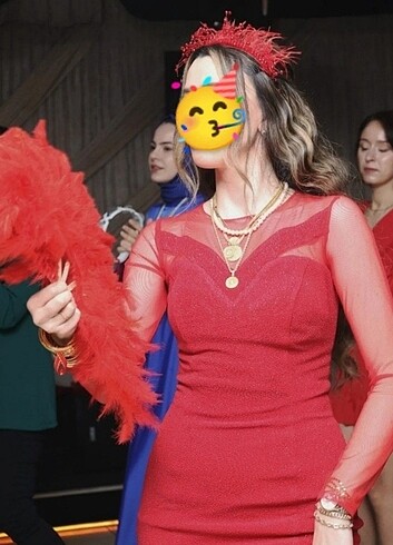 Diğer Kırmızı abiye