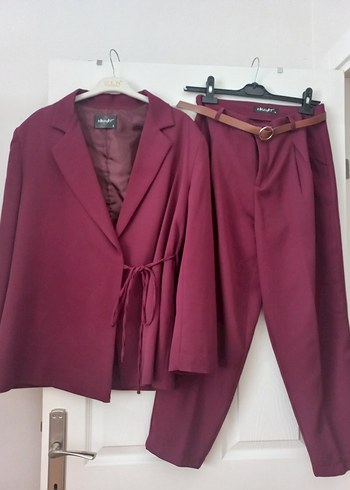 Bordo Kemerli Kadın Takım