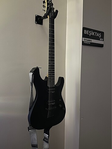 Elektro gitar schecter