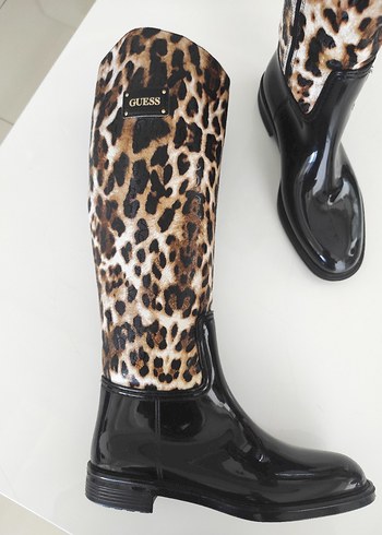 36 Beden GUESS Leopar Desenli Parlak Kahverengi Kadın Çizme