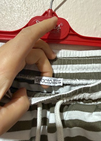 Çizgili Desenli Yeşil Gri Çocuk Takımı - Görsel 4