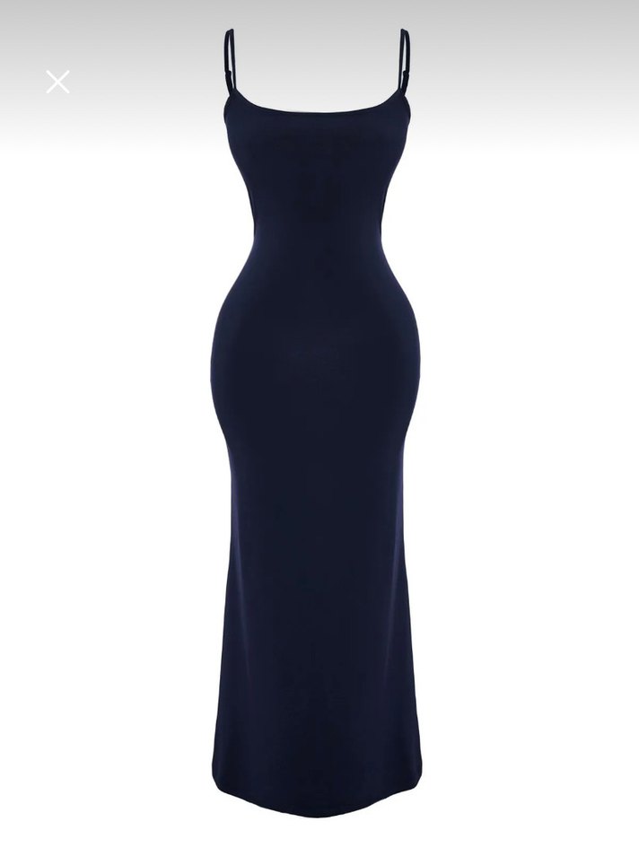 Lacivert Uzun Elbise - Görsel 3