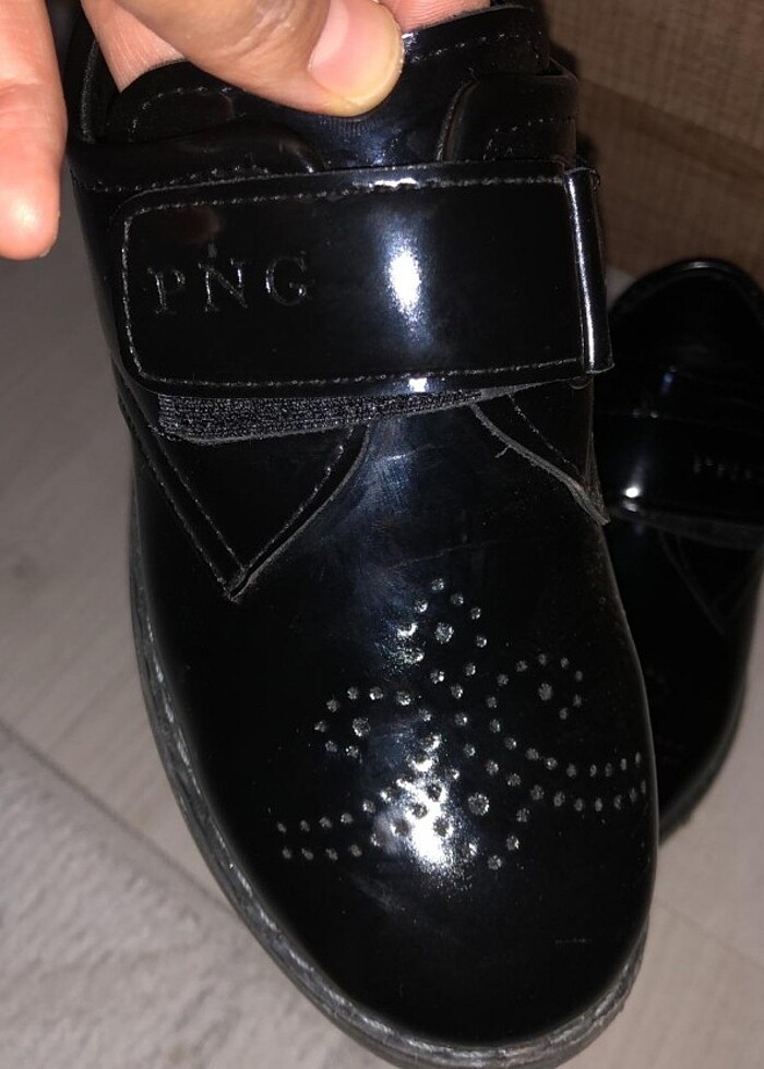 Temiz erkek çocuk ayakkabı  - Görsel 3