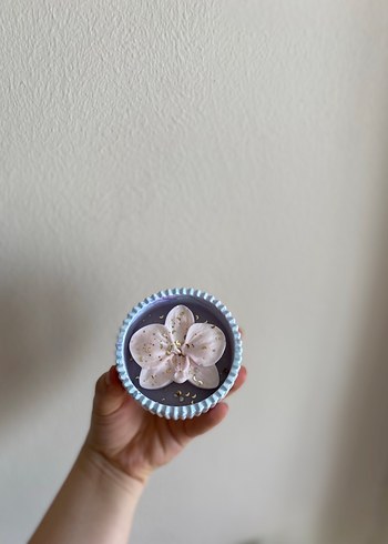  Beden Bej Pastel Renkli Çiçekli Mum