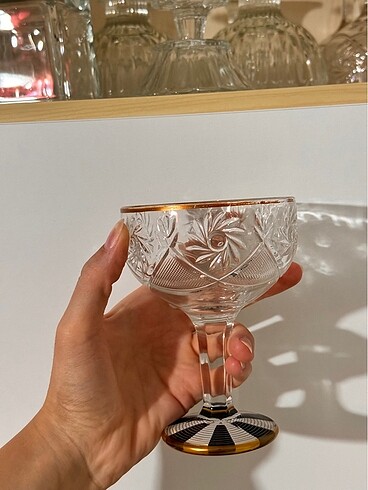 Magnolia cup