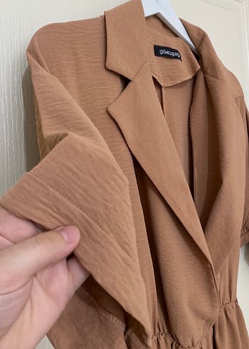 Bej Kısa Kollu Kemerli Kadın Tulum - Görsel 2