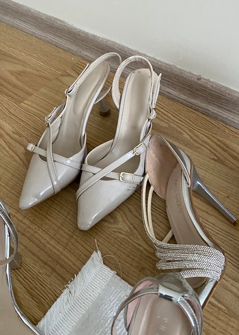 Bej Metal Stiletto Taşlı Abiye Ayakkabı - Görsel 7