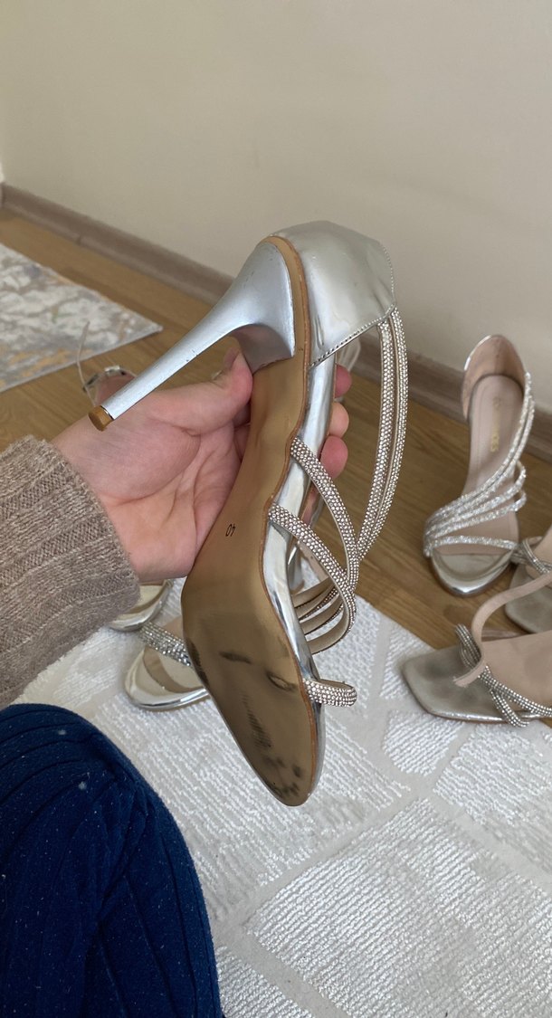 Bej Metal Stiletto Taşlı Abiye Ayakkabı - Görsel 4