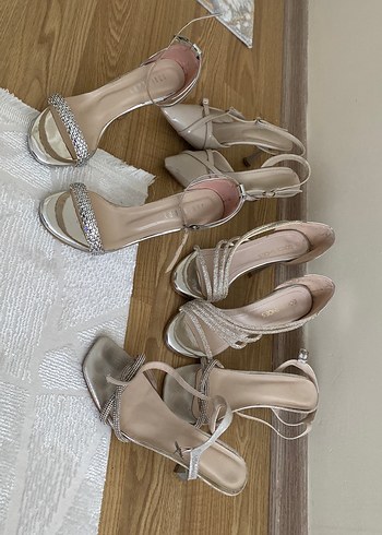 Bej Yılan Desenli Tokalı İnce Topuklu Ayakkabı - Görsel 7